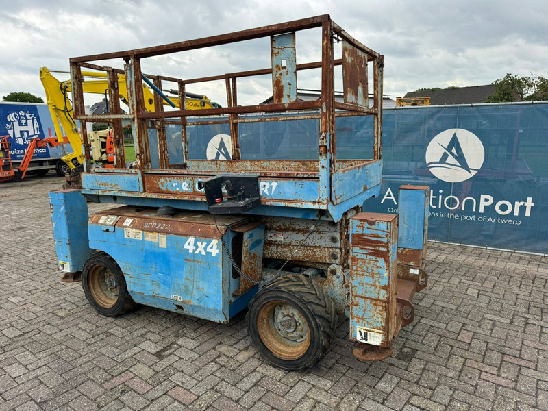 Genie 4x4 - Scissor lift: picture 2 Genie 4x4 - Scissor lift: picture 2