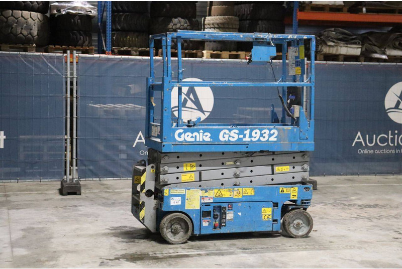 Genie GS-1932 - Scissor lift: picture 1 Genie GS-1932 - Scissor lift: picture 1