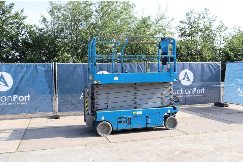 Genie GS4047 - Scissor lift: picture 1 Genie GS4047 - Scissor lift: picture 1