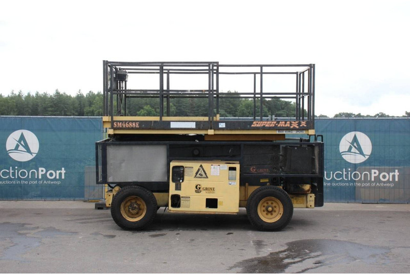 Grove SM4688E - Scissor lift: picture 2 Grove SM4688E - Scissor lift: picture 2