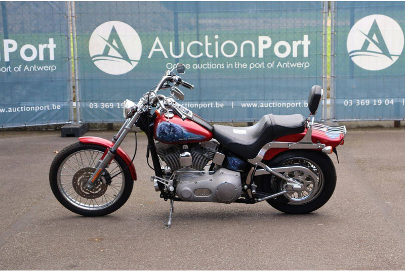 Harley-Davidson Deuce Softail - Motorcycle: picture 2 Harley-Davidson Deuce Softail - Motorcycle: picture 2