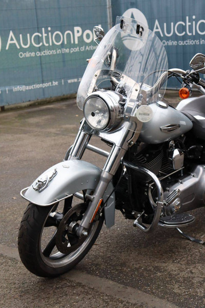 Motorcycle Harley-Davidson Dyna Switchback: picture 10 Motorcycle Harley-Davidson Dyna Switchback: picture 10