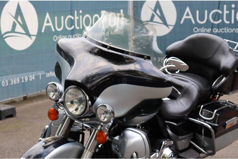 Motorcycle Harley-Davidson Limited: picture 12