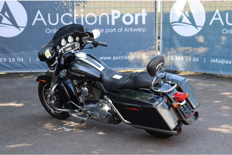Harley-Davidson Street Glide - Motorcycle: picture 3 Harley-Davidson Street Glide - Motorcycle: picture 3