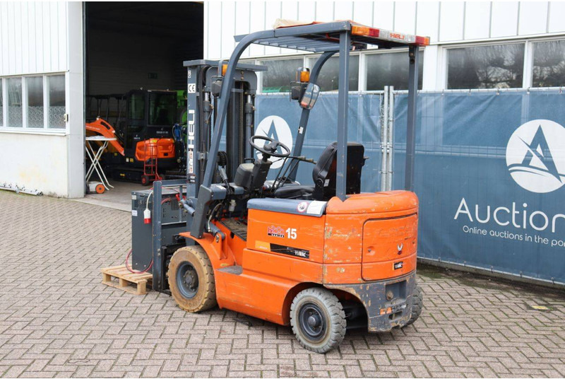 Heli CPD15 - Electric forklift: picture 3 Heli CPD15 - Electric forklift: picture 3