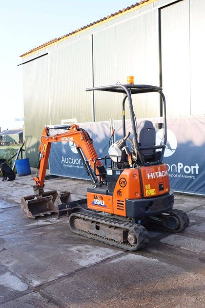 Hitachi ZX19U-6 - Mini excavator: picture 4 Hitachi ZX19U-6 - Mini excavator: picture 4