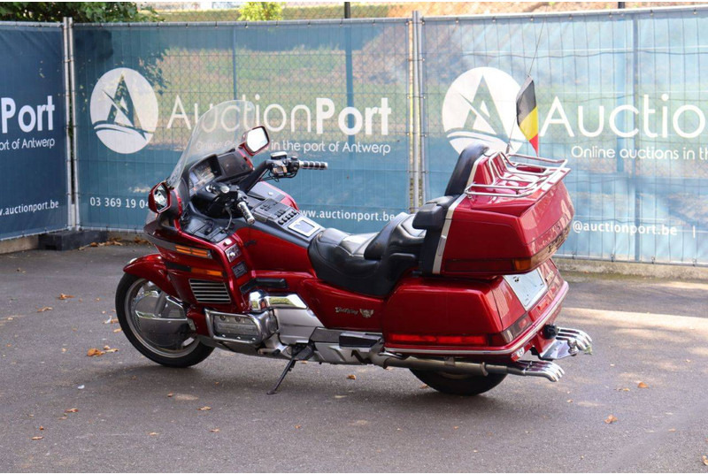 Honda GL 1800 - Motorcycle: picture 3 Honda GL 1800 - Motorcycle: picture 3