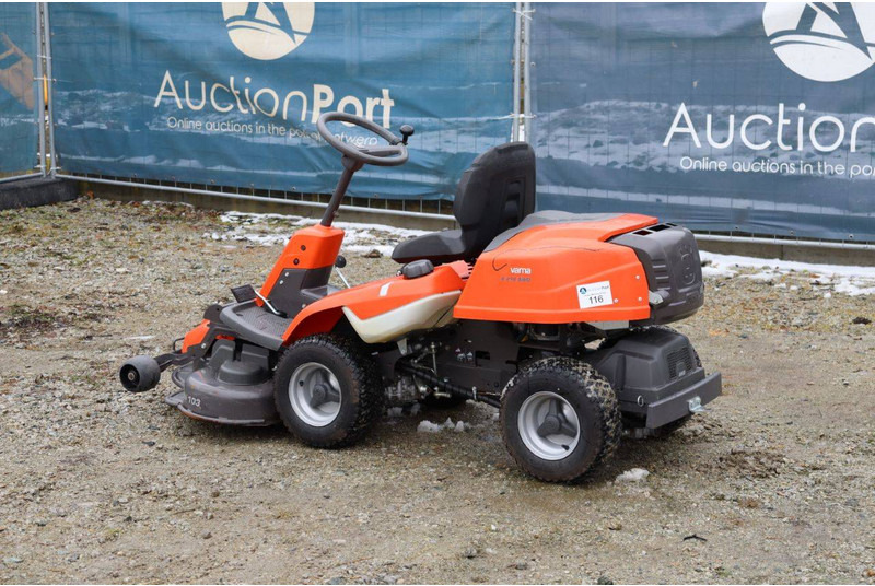 Husqvarna R216AWD - Garden mower: picture 3 Husqvarna R216AWD - Garden mower: picture 3