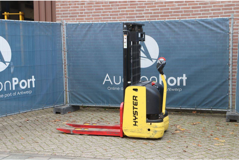 Hyster S1.0 AC - Stacker: picture 2 Hyster S1.0 AC - Stacker: picture 2