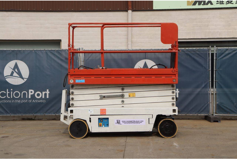 Imer IT 10090 - Scissor lift: picture 2 Imer IT 10090 - Scissor lift: picture 2