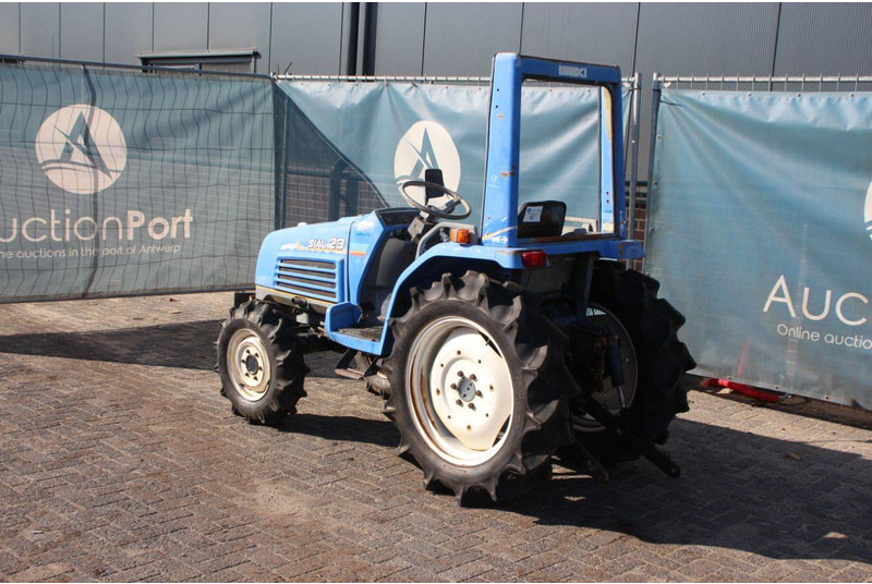 Iseki Sial 23 - Farm tractor: picture 3 Iseki Sial 23 - Farm tractor: picture 3