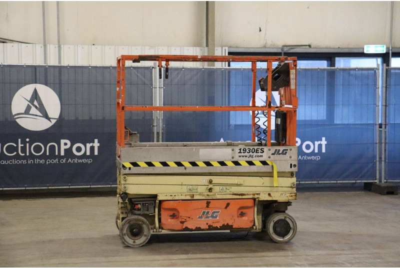 JLG 1930ES - Scissor lift: picture 1 JLG 1930ES - Scissor lift: picture 1