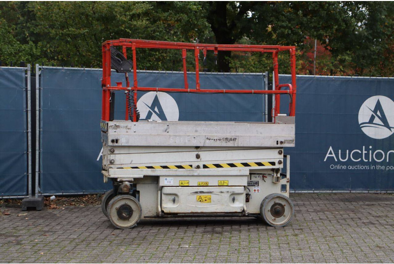 JLG 2030 ES - Scissor lift: picture 1 JLG 2030 ES - Scissor lift: picture 1