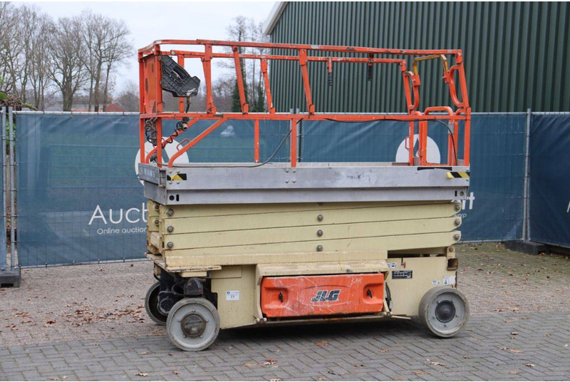 JLG 3246ES - Scissor lift: picture 1 JLG 3246ES - Scissor lift: picture 1