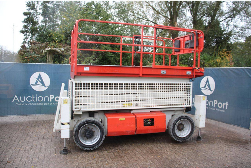 JLG 3369LE - Scissor lift: picture 1 JLG 3369LE - Scissor lift: picture 1