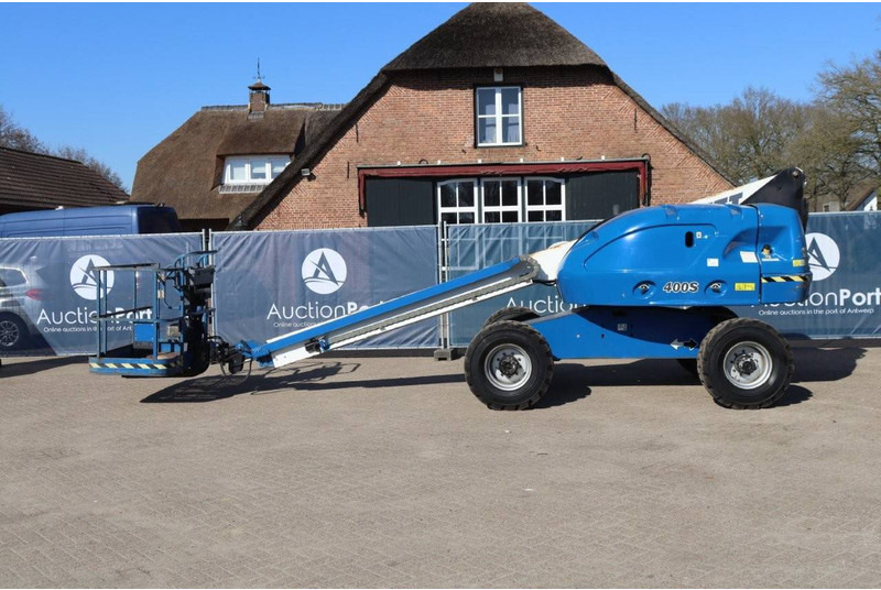 JLG 400S - Telescopic boom: picture 2 JLG 400S - Telescopic boom: picture 2