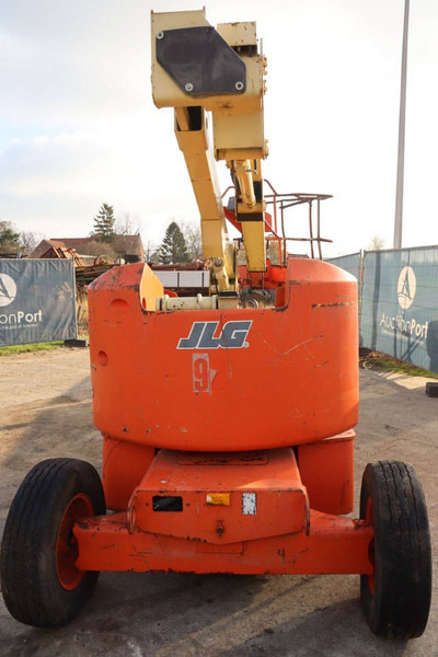 JLG 45 Electric - Articulated boom: picture 4 JLG 45 Electric - Articulated boom: picture 4