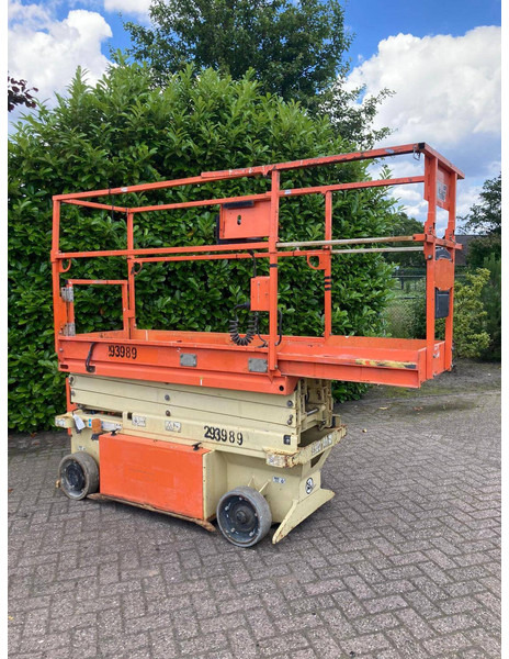 JLG 6RS - Scissor lift: picture 2 JLG 6RS - Scissor lift: picture 2