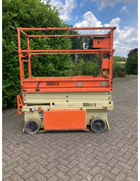 JLG 6RS - Scissor lift: picture 1 JLG 6RS - Scissor lift: picture 1