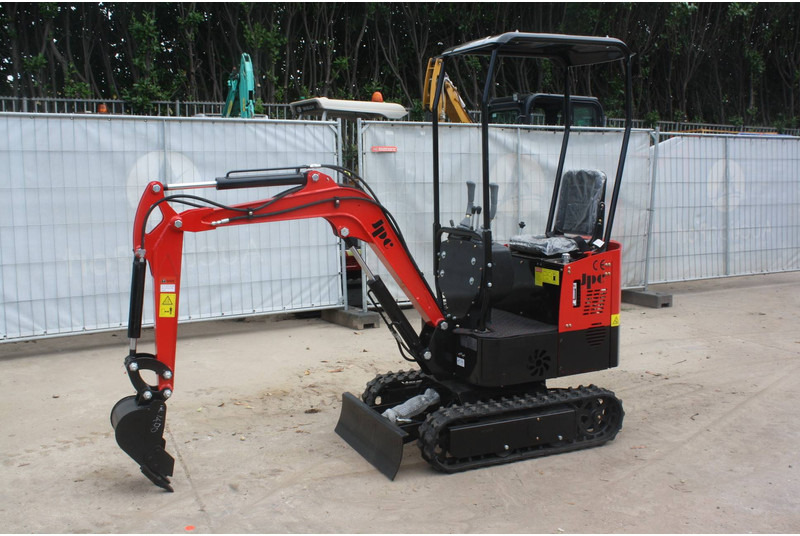 JPC HT12 - Mini excavator: picture 1 JPC HT12 - Mini excavator: picture 1