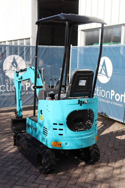 JPC KV12 - Mini excavator: picture 4 JPC KV12 - Mini excavator: picture 4