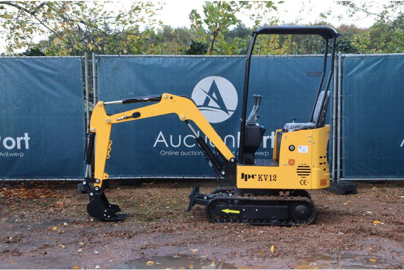 JPC KV12 - Mini excavator: picture 2 JPC KV12 - Mini excavator: picture 2