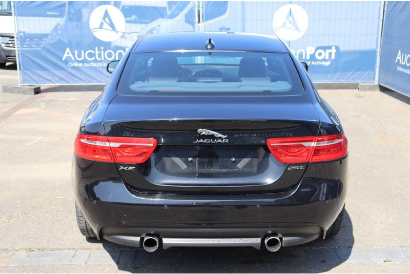 Jaguar XE - Sedan: picture 5 Jaguar XE - Sedan: picture 5