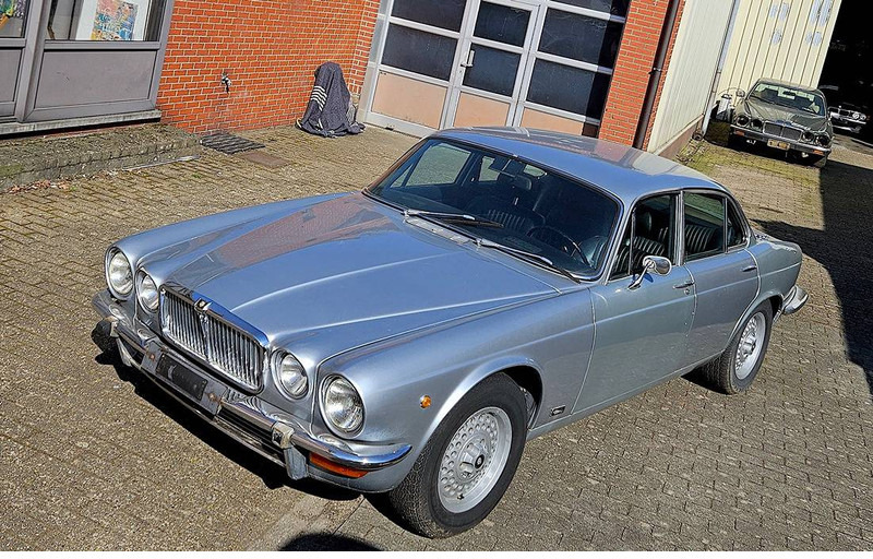 Jaguar XJ (series II) 6 Automatic - Sedan: picture 2 Jaguar XJ (series II) 6 Automatic - Sedan: picture 2