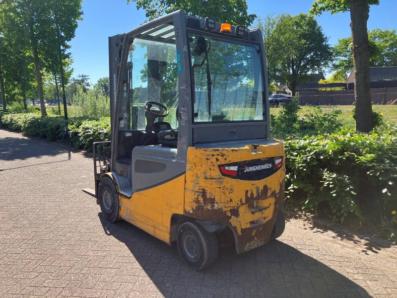 Jungheinrich EFG 425K - Electric forklift: picture 3 Jungheinrich EFG 425K - Electric forklift: picture 3