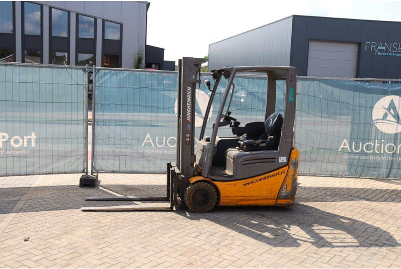 Jungheinrich EFG215 - Electric forklift: picture 1 Jungheinrich EFG215 - Electric forklift: picture 1