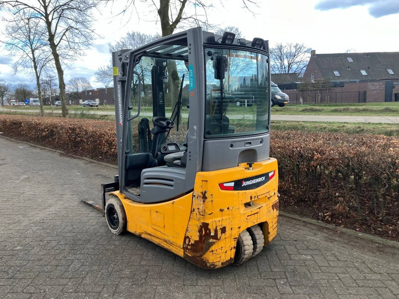 Jungheinrich EFG218k - Electric forklift: picture 3 Jungheinrich EFG218k - Electric forklift: picture 3