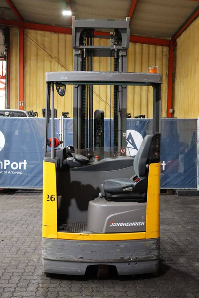 Jungheinrich ETV 216 - Reach truck: picture 5 Jungheinrich ETV 216 - Reach truck: picture 5