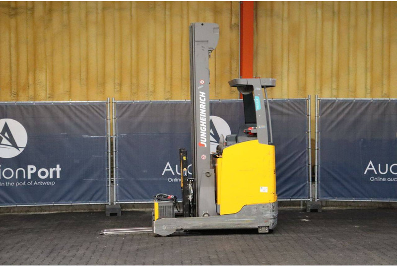 Jungheinrich ETV 216 - Reach truck: picture 2 Jungheinrich ETV 216 - Reach truck: picture 2