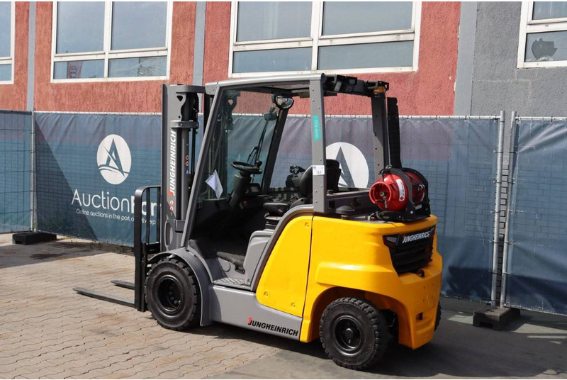 Jungheinrich TFG 425s - LPG forklift: picture 3 Jungheinrich TFG 425s - LPG forklift: picture 3