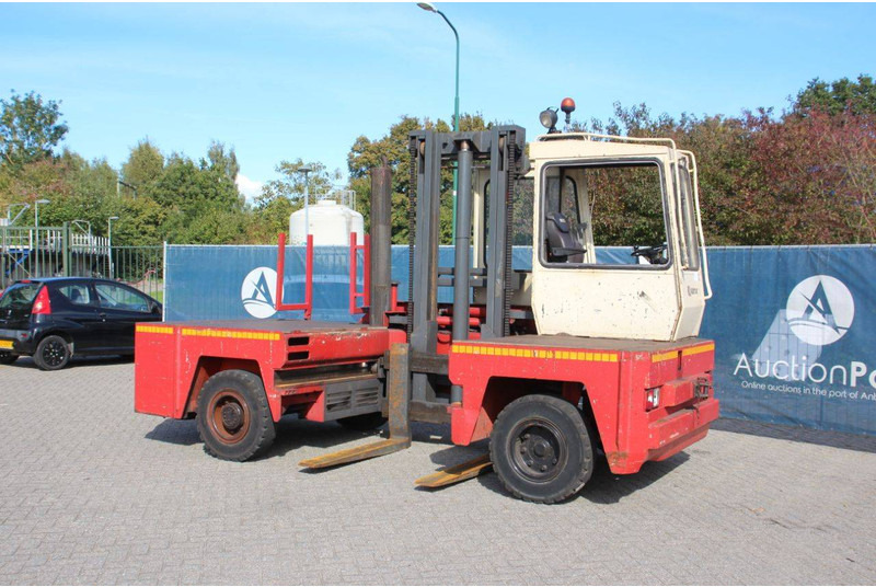 Kalmar DFQ50/14/40 - Side loader: picture 3 Kalmar DFQ50/14/40 - Side loader: picture 3