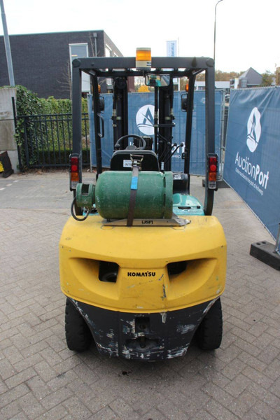 Komatsu FG25HT-16 - LPG forklift: picture 4 Komatsu FG25HT-16 - LPG forklift: picture 4