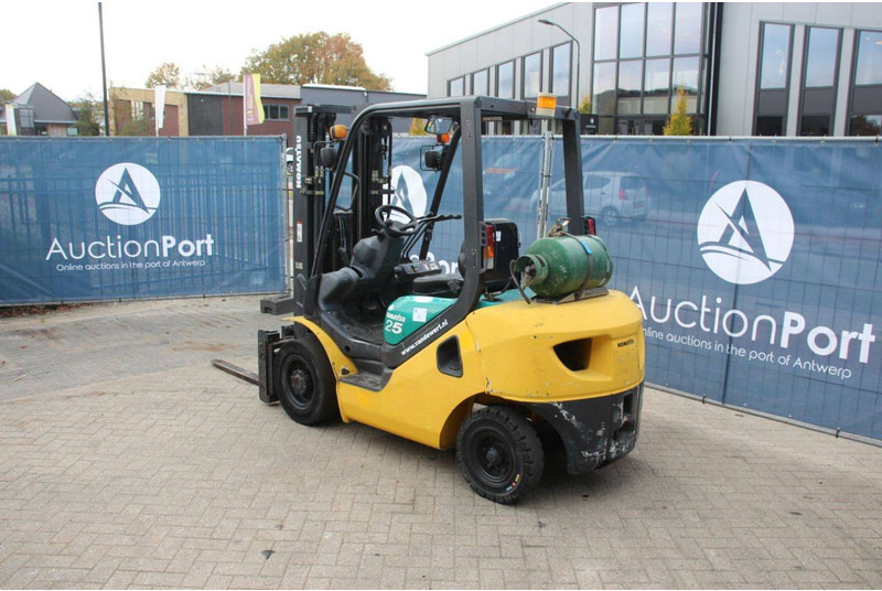 Komatsu FG25HT-16 - LPG forklift: picture 3 Komatsu FG25HT-16 - LPG forklift: picture 3