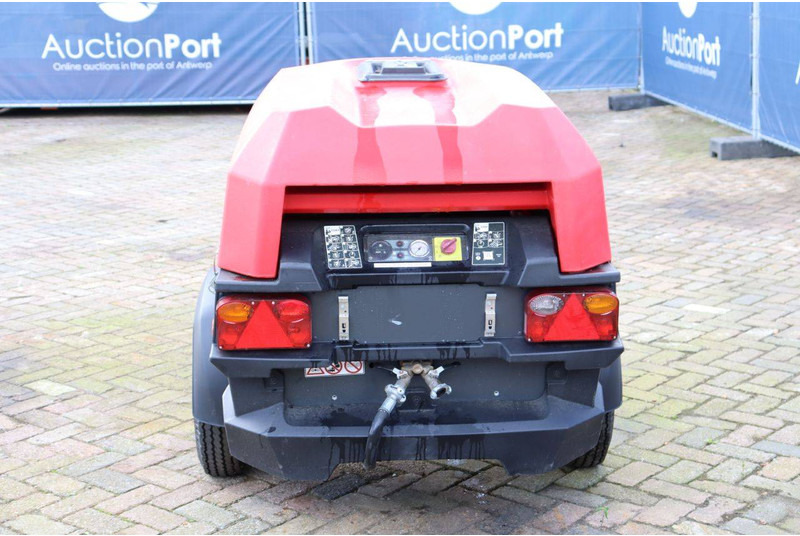 Kubota D722-EF02 - Air compressor: picture 5 Kubota D722-EF02 - Air compressor: picture 5