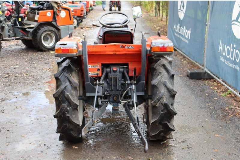 Kubota GL240 - Farm tractor: picture 5 Kubota GL240 - Farm tractor: picture 5