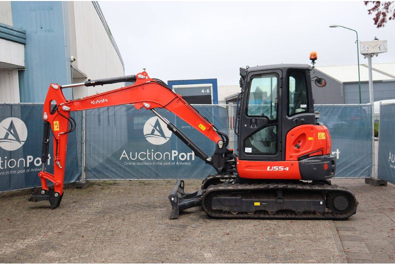 Kubota U55-4 - Crawler excavator: picture 2 Kubota U55-4 - Crawler excavator: picture 2