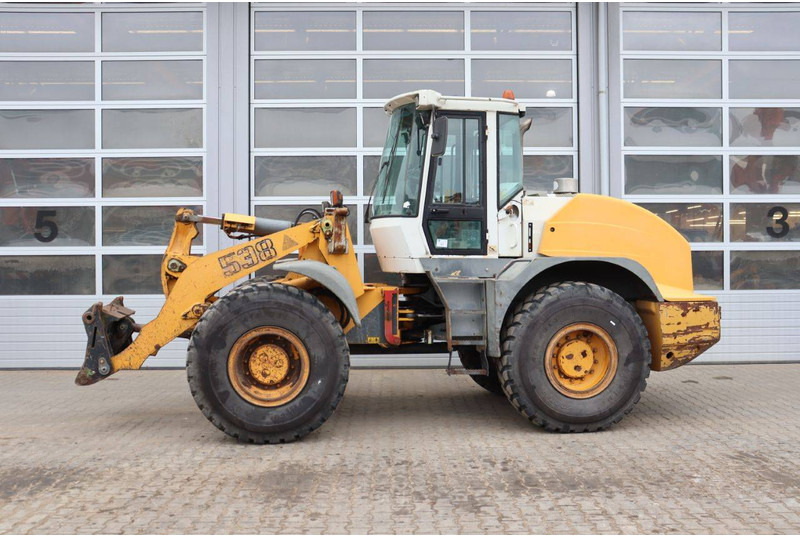 Liebherr L538 - Wheel loader: picture 2 Liebherr L538 - Wheel loader: picture 2