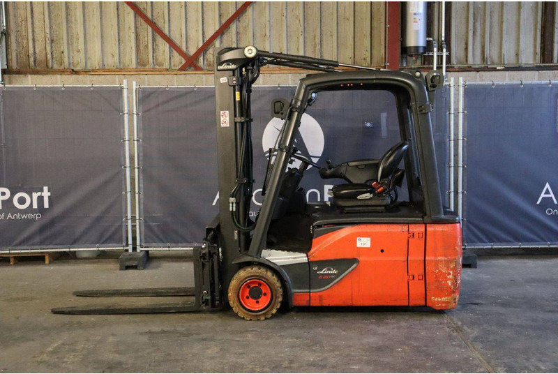 Linde E20L-02 - Electric forklift: picture 2 Linde E20L-02 - Electric forklift: picture 2