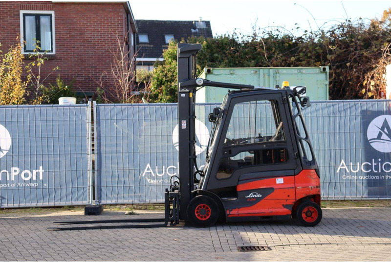 Linde E25-01 - Electric forklift: picture 2 Linde E25-01 - Electric forklift: picture 2