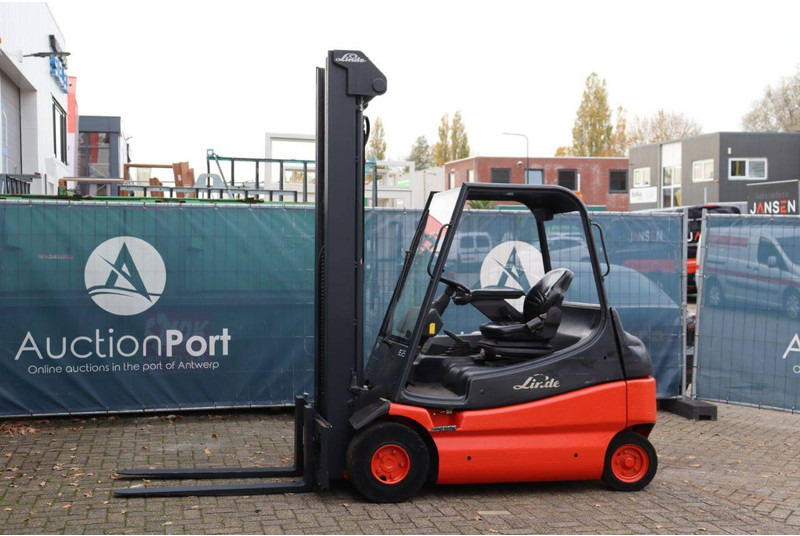 Linde E25-02 - Electric forklift: picture 1 Linde E25-02 - Electric forklift: picture 1