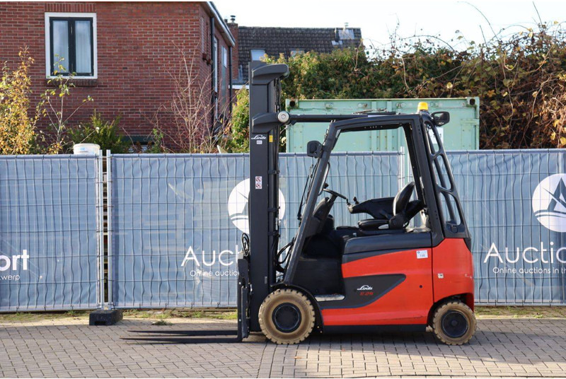 Linde E25H-01/600 - Electric forklift: picture 2 Linde E25H-01/600 - Electric forklift: picture 2
