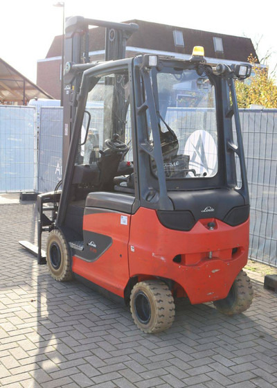 Linde E25H-01/600 - Electric forklift: picture 4 Linde E25H-01/600 - Electric forklift: picture 4