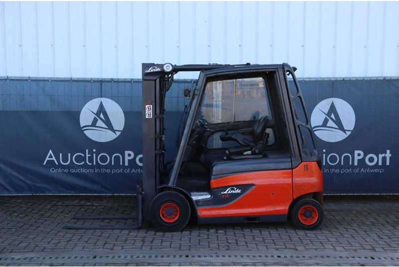 Linde E25L-01 - Electric forklift: picture 2 Linde E25L-01 - Electric forklift: picture 2