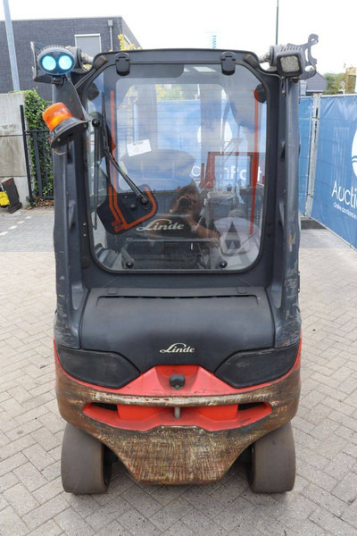 Linde E25L-01 - Electric forklift: picture 5 Linde E25L-01 - Electric forklift: picture 5