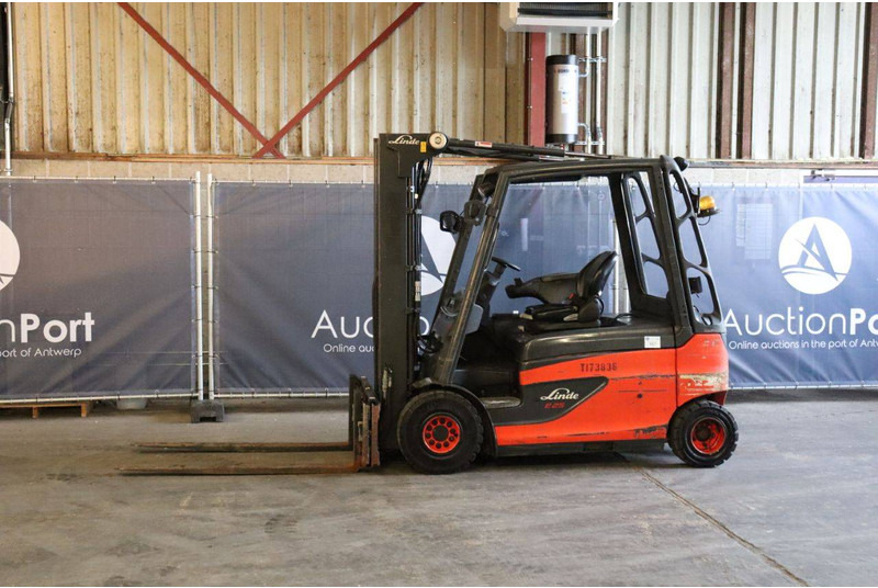 Linde E25PL - Electric forklift: picture 1 Linde E25PL - Electric forklift: picture 1