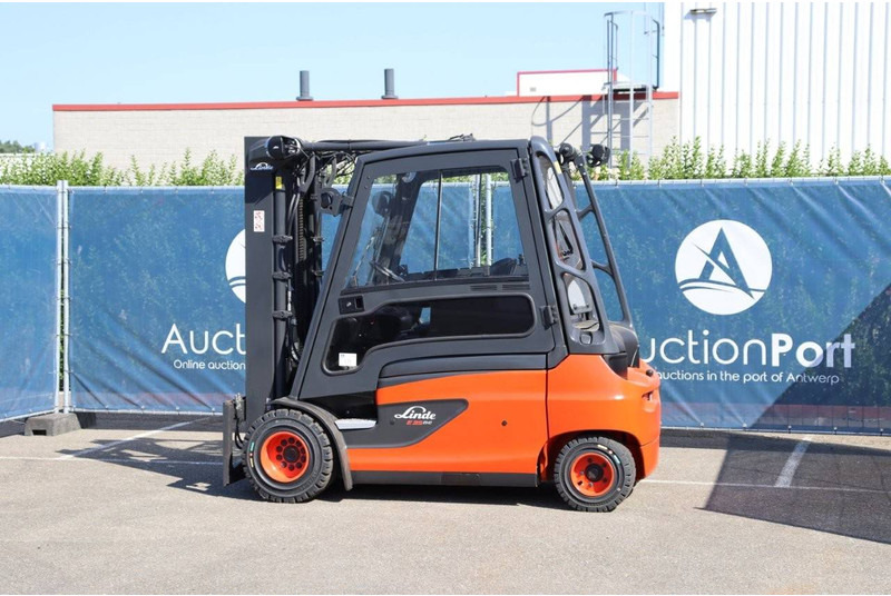 Linde E35L-01 - Electric forklift: picture 3 Linde E35L-01 - Electric forklift: picture 3